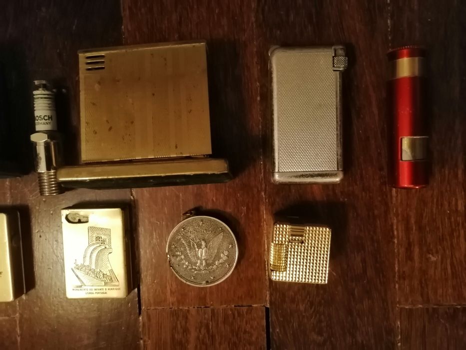 Isqueiros a gasolina vintage