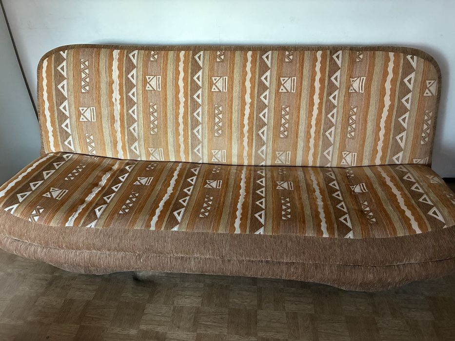 Kanapa uzywana, w dobrym stanie - za darmo