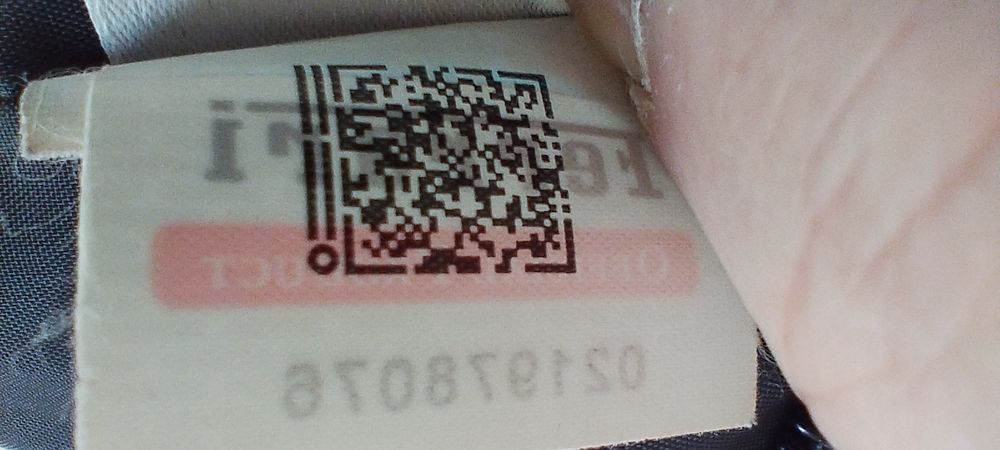 Kurtka Formuły 1 Scuderia Ferrari zdobyła 16