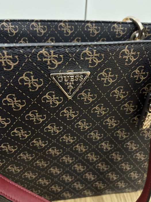 Mala Guess como nova