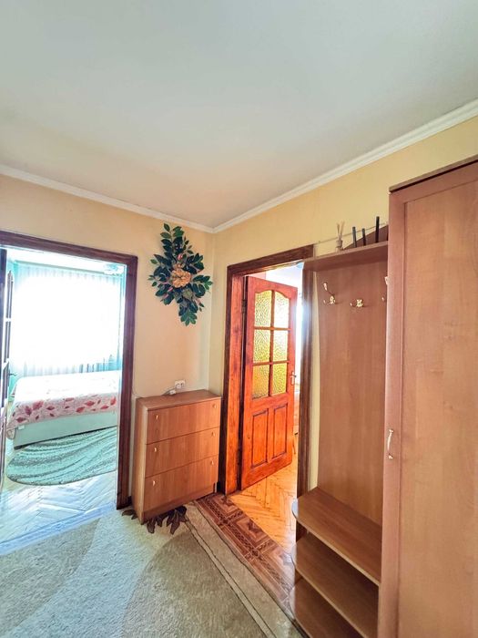 Продається 2км квартира в центральній частині міста, вул. Пулюя