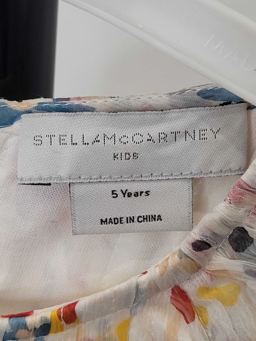 Ніжне шовкове платтячко від  STELLA McCARTNEY для дівчинки 5-6 років.