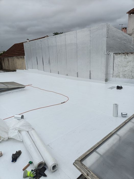 Encapsulamento de terraços com tela impermeável