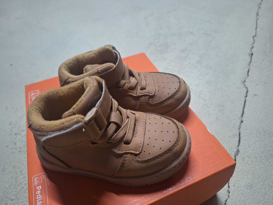 Adidasy sneakersy rozmiar 22