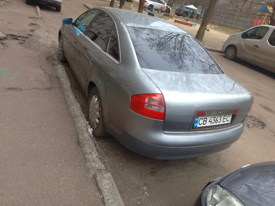 Ауді А6 , 1998 г.в. Газ - бензин .