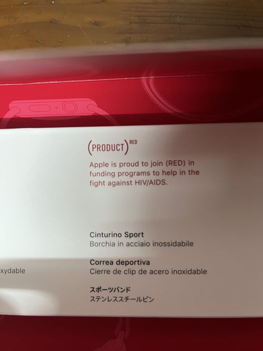 Apple Watch 7 red product
