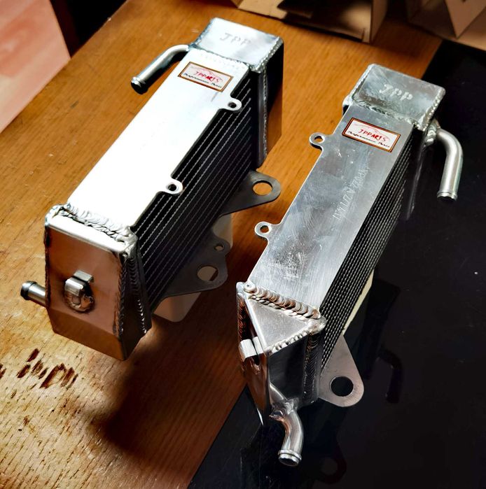 Radiadores Honda CR125 e CR250 de 1982 Alumínio Performance