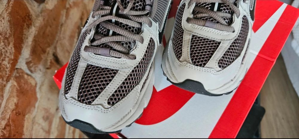 Nike Vomero 5 - nowe