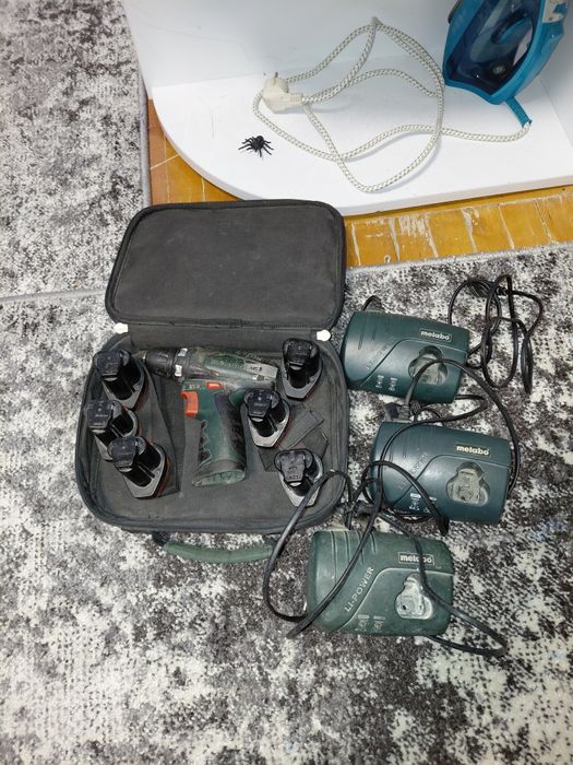 Шуруповерт metabo