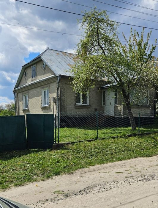 Будинок продається