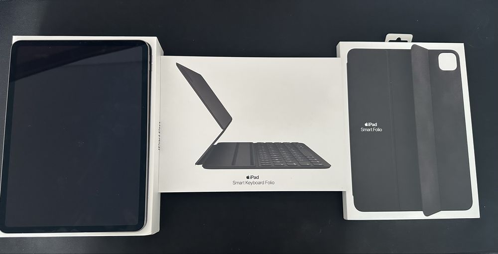 iPad Pro 11 2020 + Smart Keyboard Folio + Smart Folio