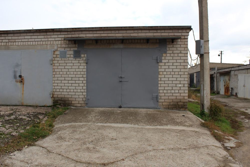 Продам капитальный гараж