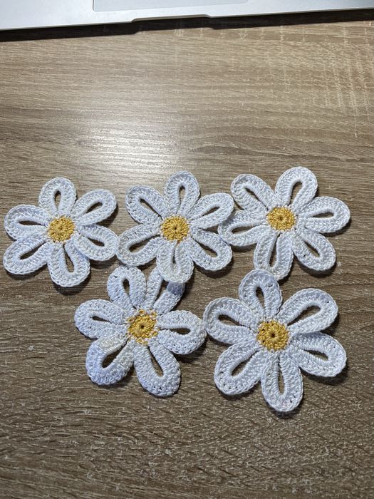 Нашивка у вигляді ромашки (квітки) 5 штук