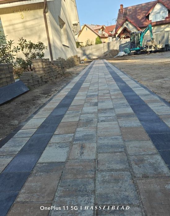 Układanie kostki brukowej,brukarz