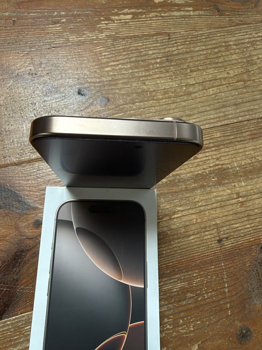 Iphone 15 pro stan bardzo dobry !