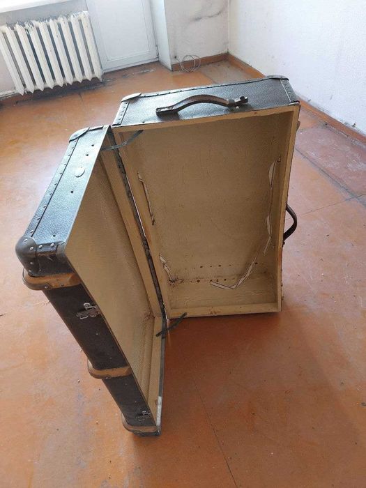 Продам чемодан із Німеччини.