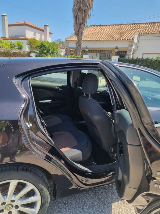 Alfa romeo giulietta 1.6 JTDM 105 CV