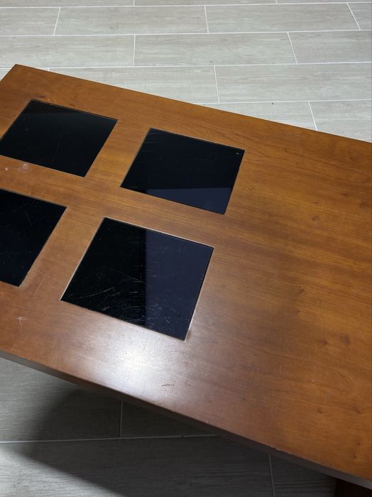 Mesa de Centro em bom estado geral