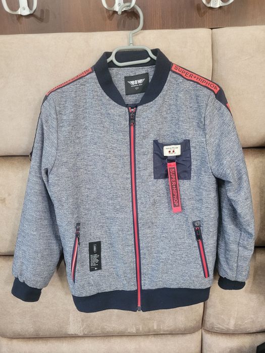 Kurtka chłopięca jesienno-wiosenna granatowy melanż rozmiar 152