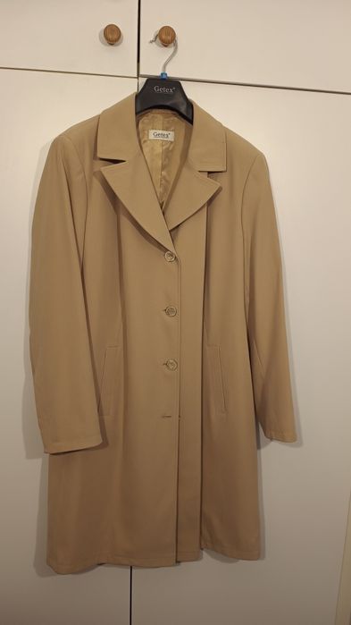 Damski płaszcz firmy Getex