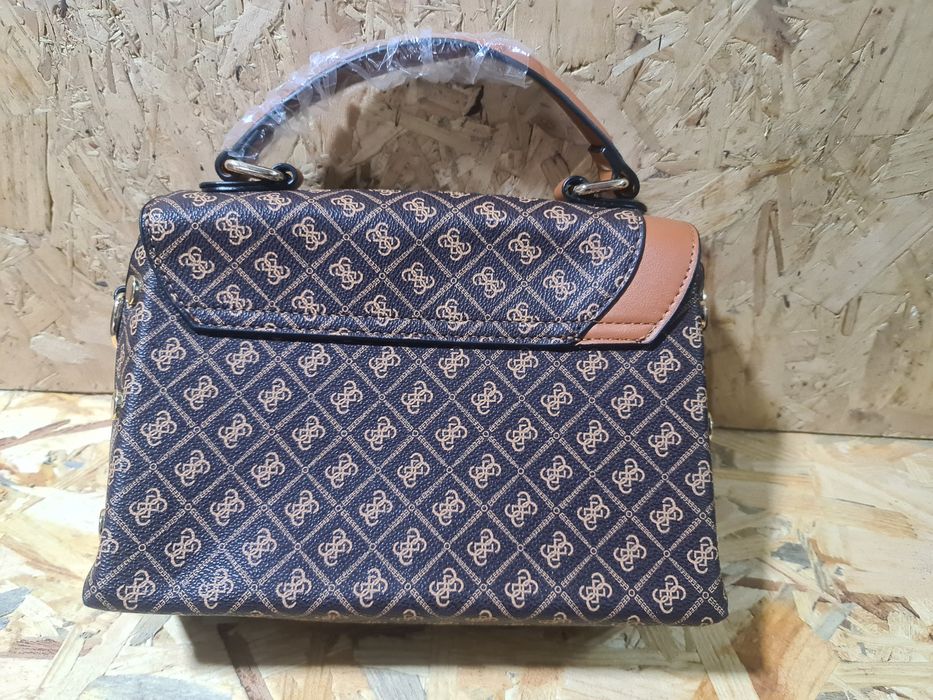 Bolsa Guess nova