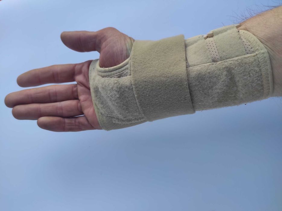 Бандаж ортез на запястье Sporlastic 07031, Германия, размер XS, правый