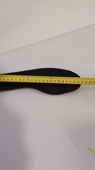 Кросівки жіночі asics, розмір  EUR 37,5