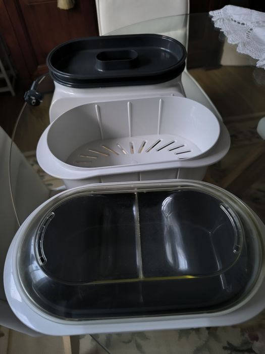 Maquina de cozinhar a vapor marca "Braun"