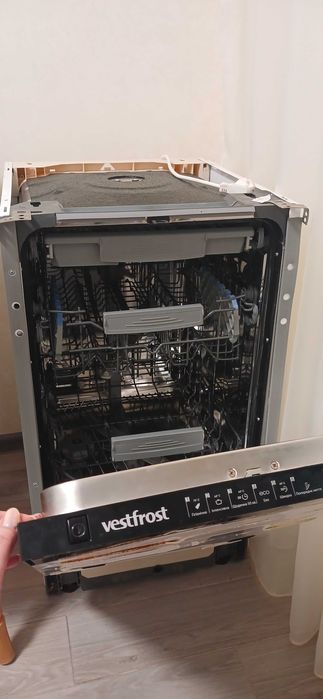 Посудомийна машина Vestfrost б/у