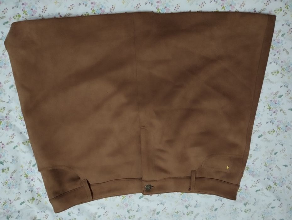 Жіноча спідниця в ідеальному стані