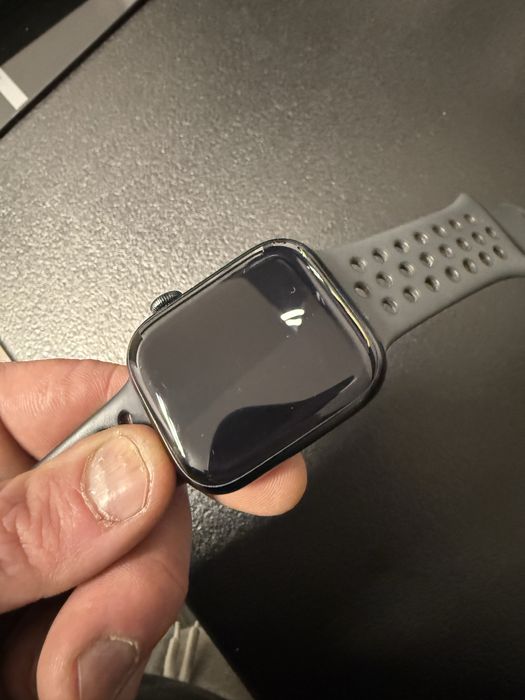 Apple watch 7 45mm gps nike 93% bateria stan idealny, malo co uzywany