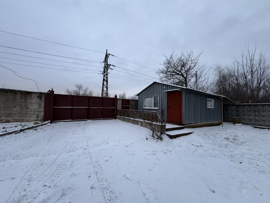 Продаж складської - виробничої бази, площа 4481 м.кв, ділянка 1,4 Га