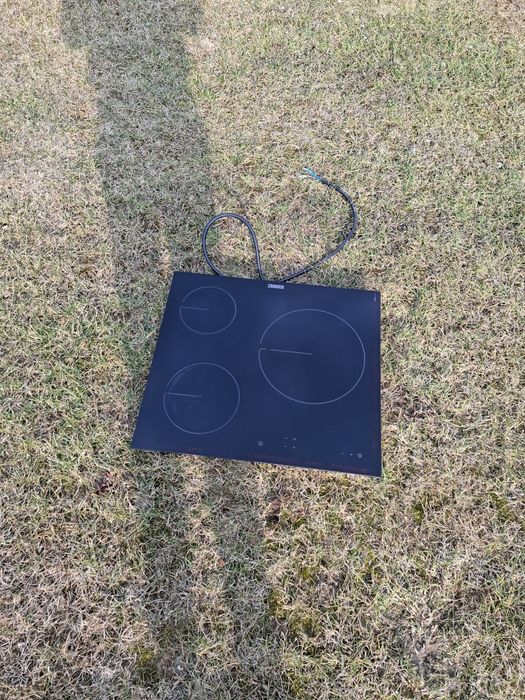 Płyta indukcyjna Zanussi