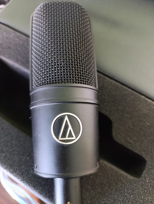 Audio-Technica AT4033A Microfone condensador de estúdio