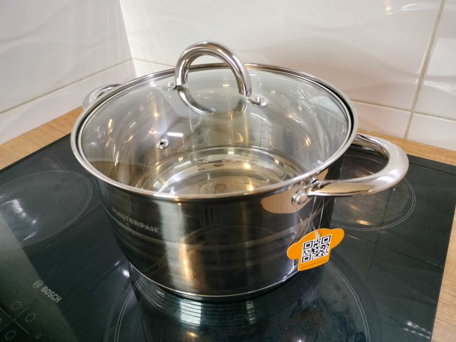 Garnek ciężkie dno porządny super jakość 1,5 litra nowy sprawny