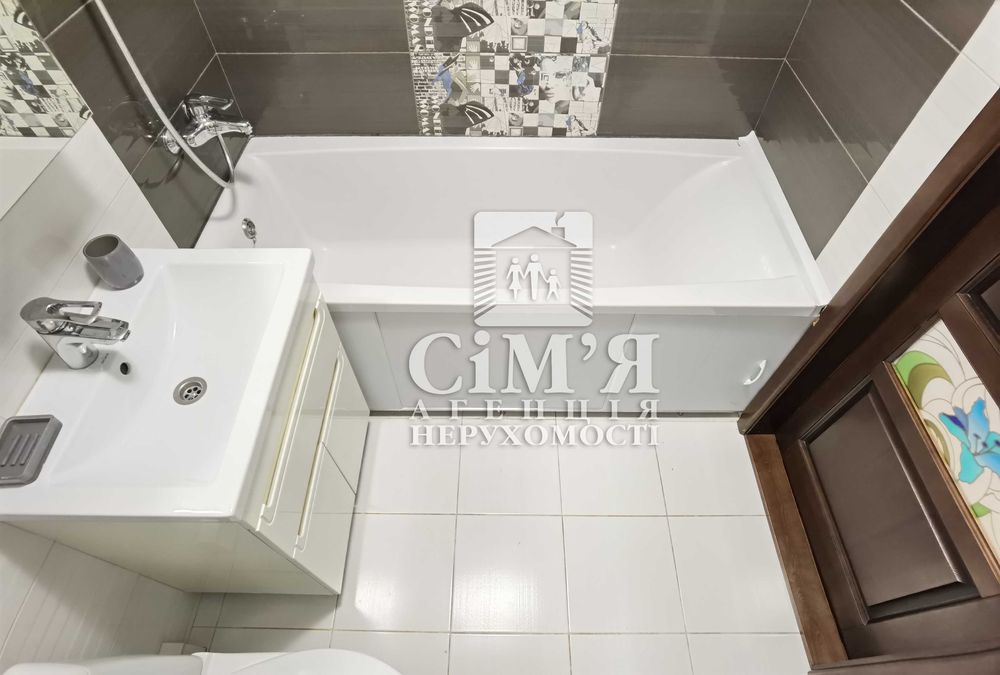 Здам сучасну 1-кім квартиру з АГВ в новому будинку в р-ні ПЛАЗА ПАРК