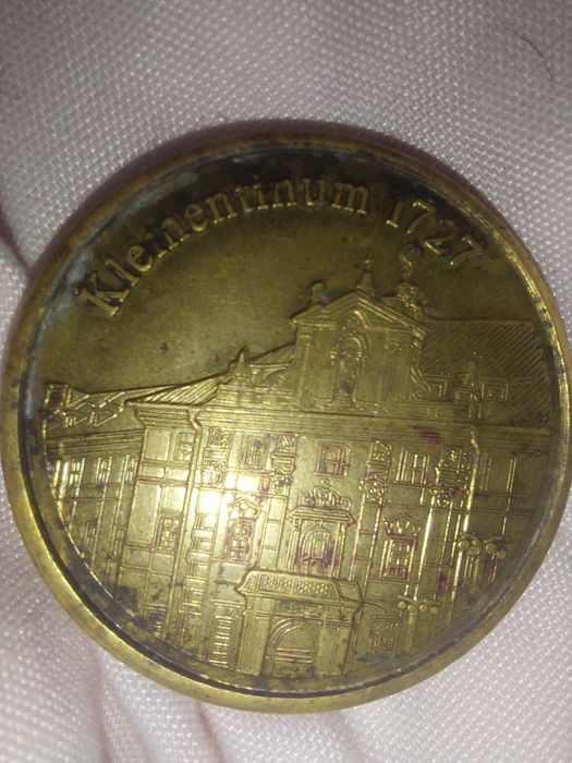 Монета 1727 року клемент 1727  колекцийна медаль