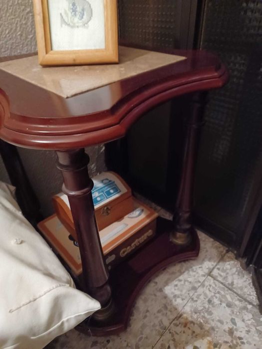 Mesa de Apoio para Sala