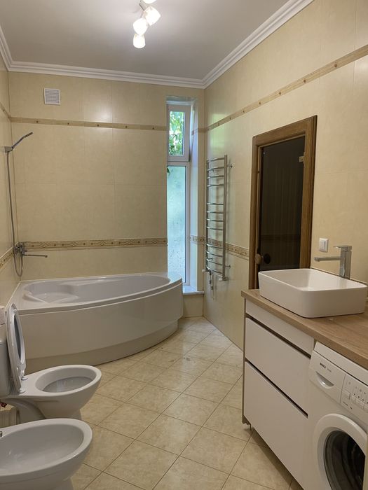 Будинок, квартира Закарпаття, Вільхівці