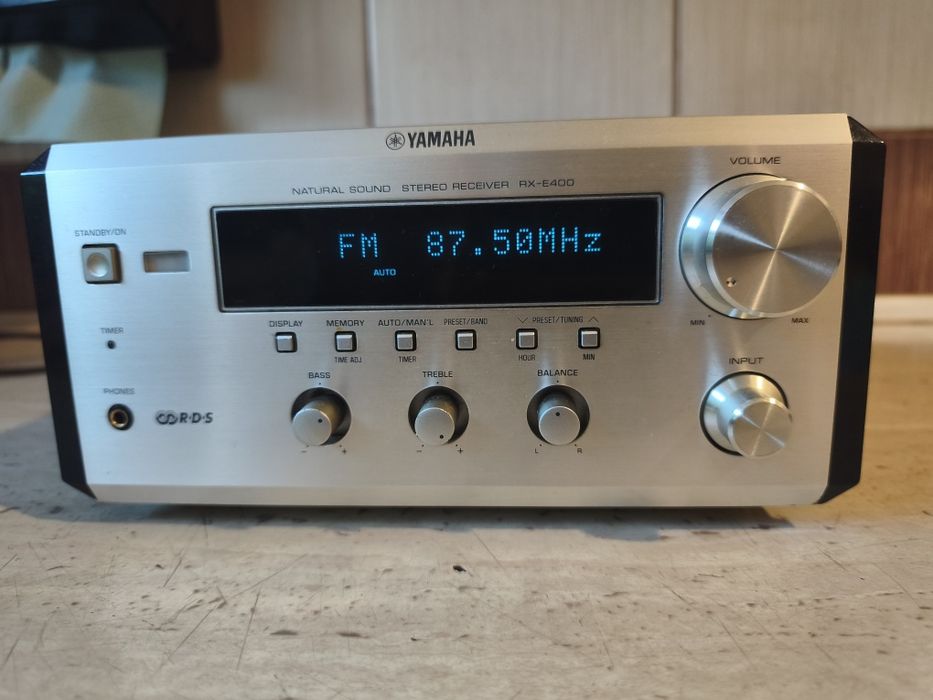 Sprzedam amplituner Yamaha Pianocraft RX-E 400