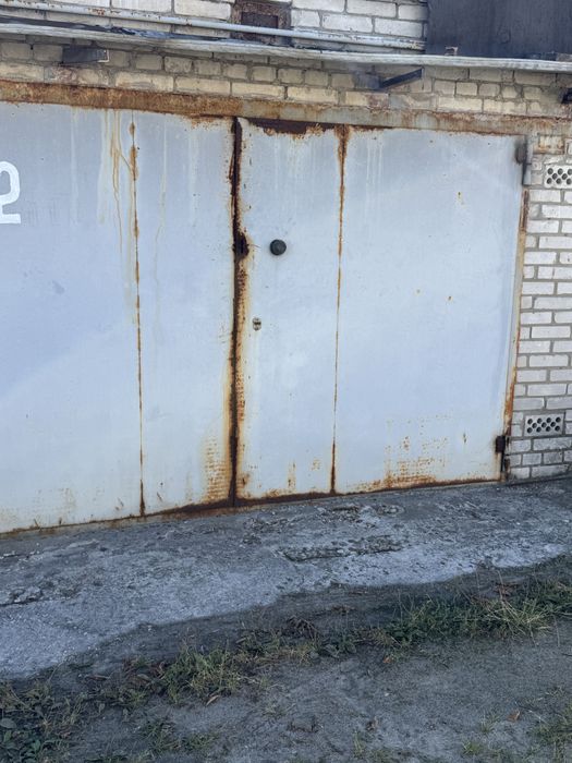 Продається гараж кооперав Травневий