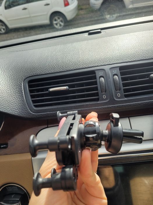 Suporte de telemóvel para carro