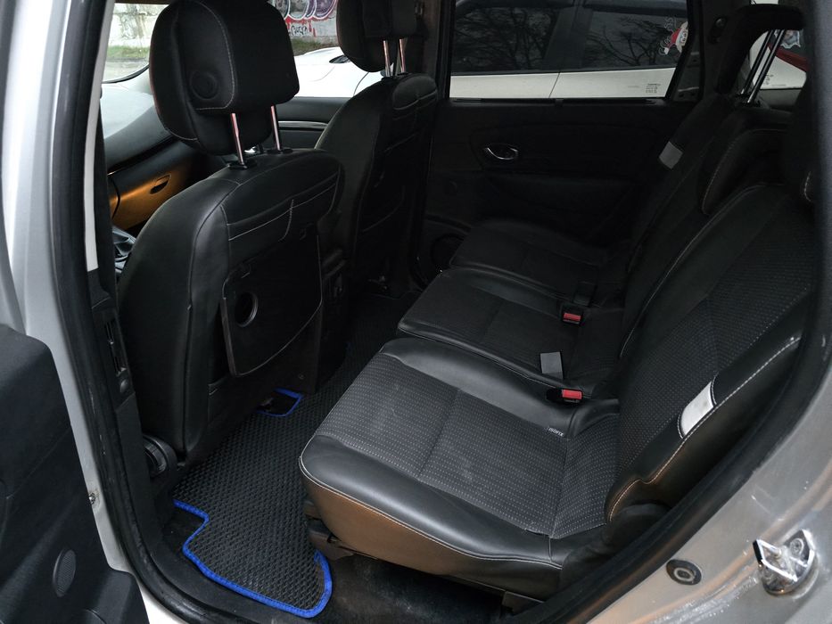 Renault  Grand Scenic 3 2011 дизель