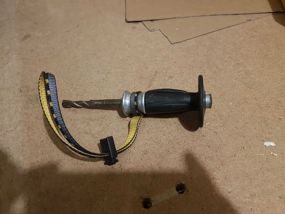 PETZL Burilador Rockpecker