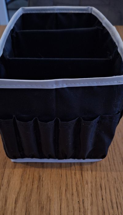 Organizer na kosmetyki Avon