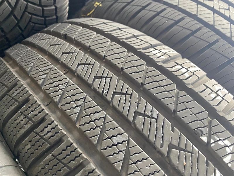 225/60r18 Vredestein Quatrac Pro_6,5mm_2szt_(299)