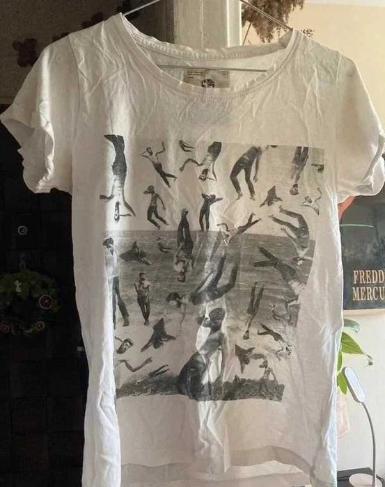 T-shirt bluzka z krótkim rękawem Medicine biała z szarą fotografią ludki ludziki XS zdjęcie