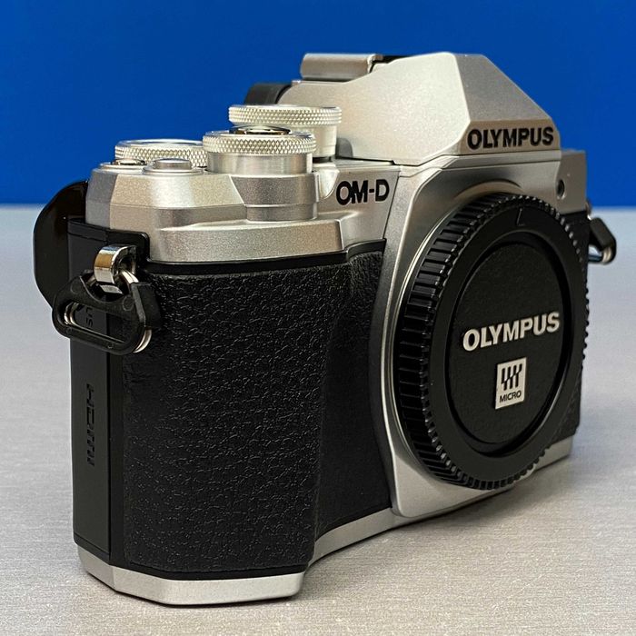 Olympus OM-D E-M10 Mark III (Corpo) - 16.1MP