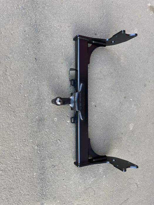 Фаркоп форкоп мерседес спрінтер mercedes sprinter 2018/2024 р original