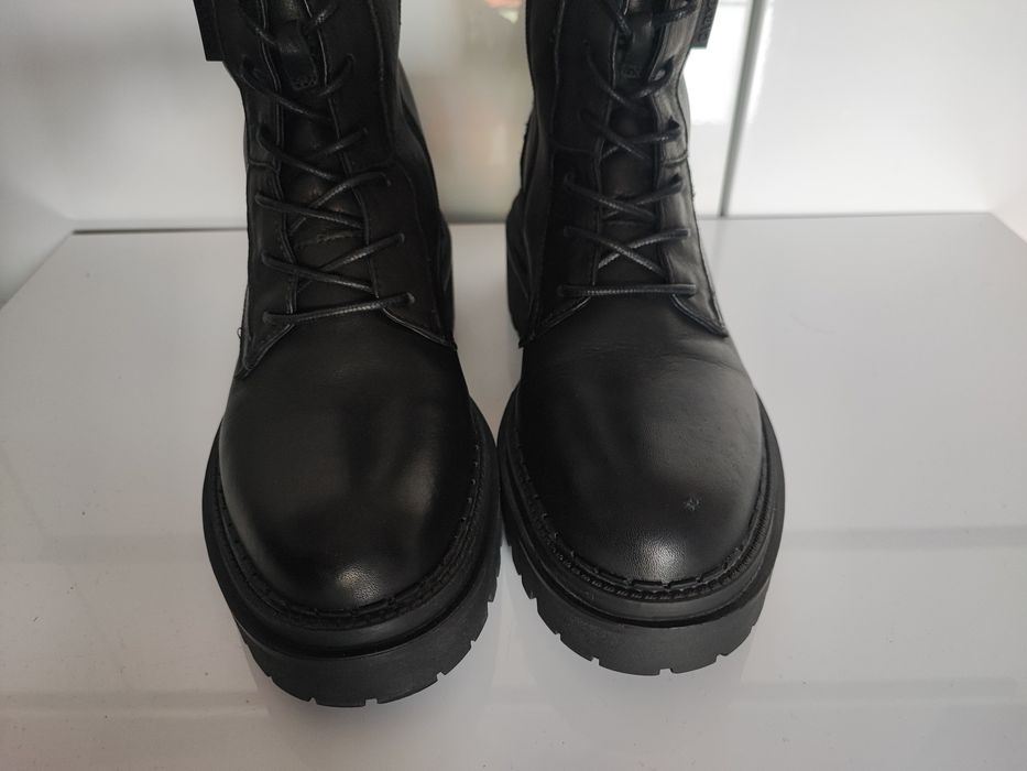 Botki wysokie skórzane Carmela 39